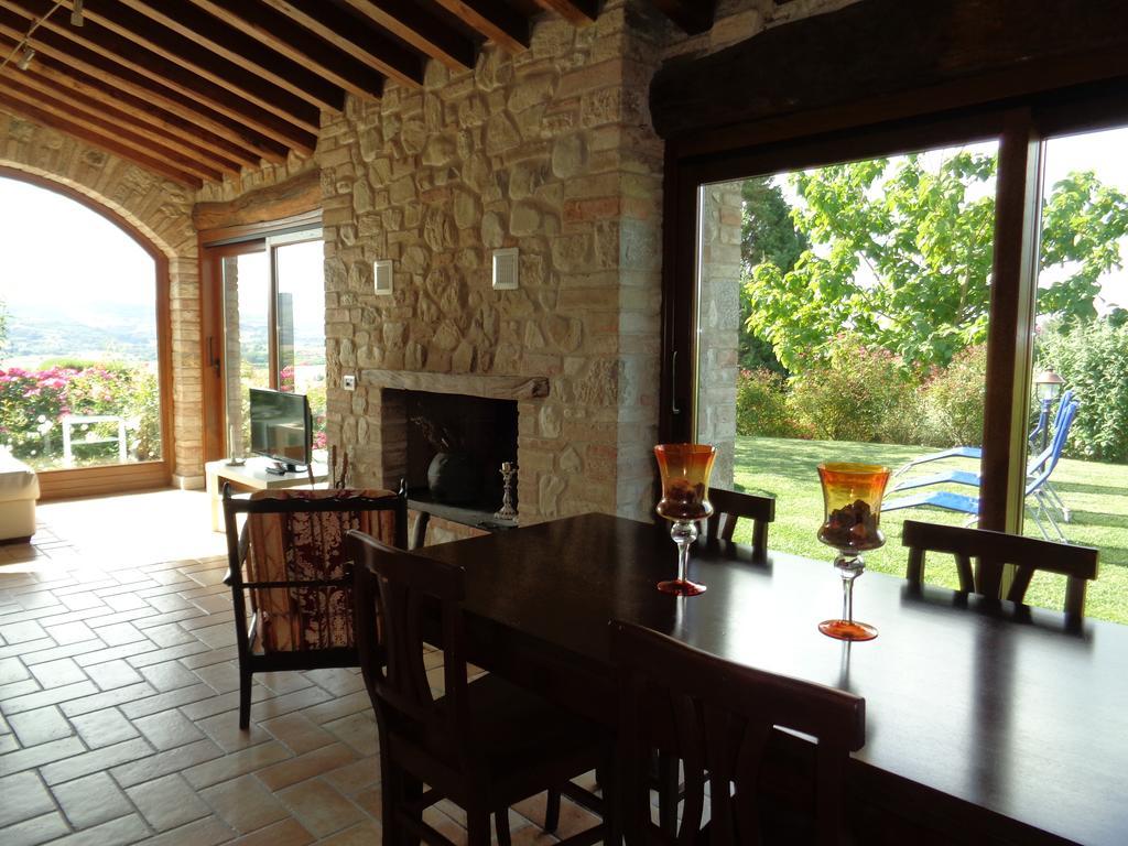 Agriturismo La Torraccia تودي المظهر الخارجي الصورة