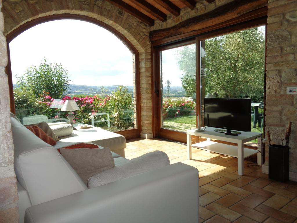 Agriturismo La Torraccia تودي المظهر الخارجي الصورة